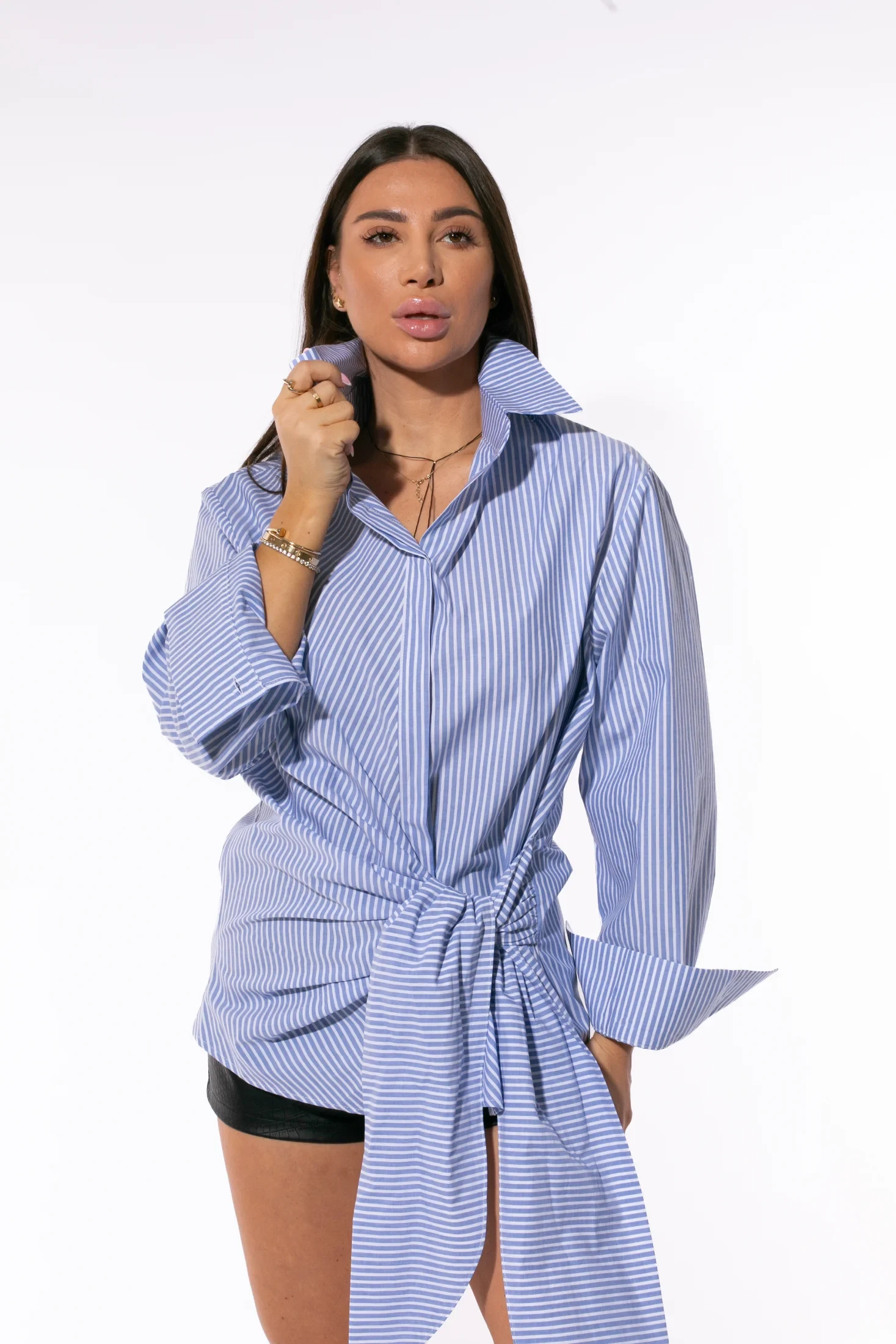 Camasa Design LIine Blue — imagine 3