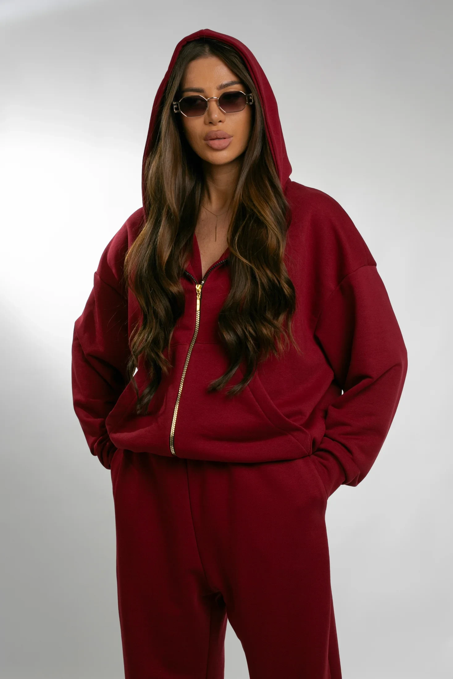 Costum Gold Burgundi — imagine 5