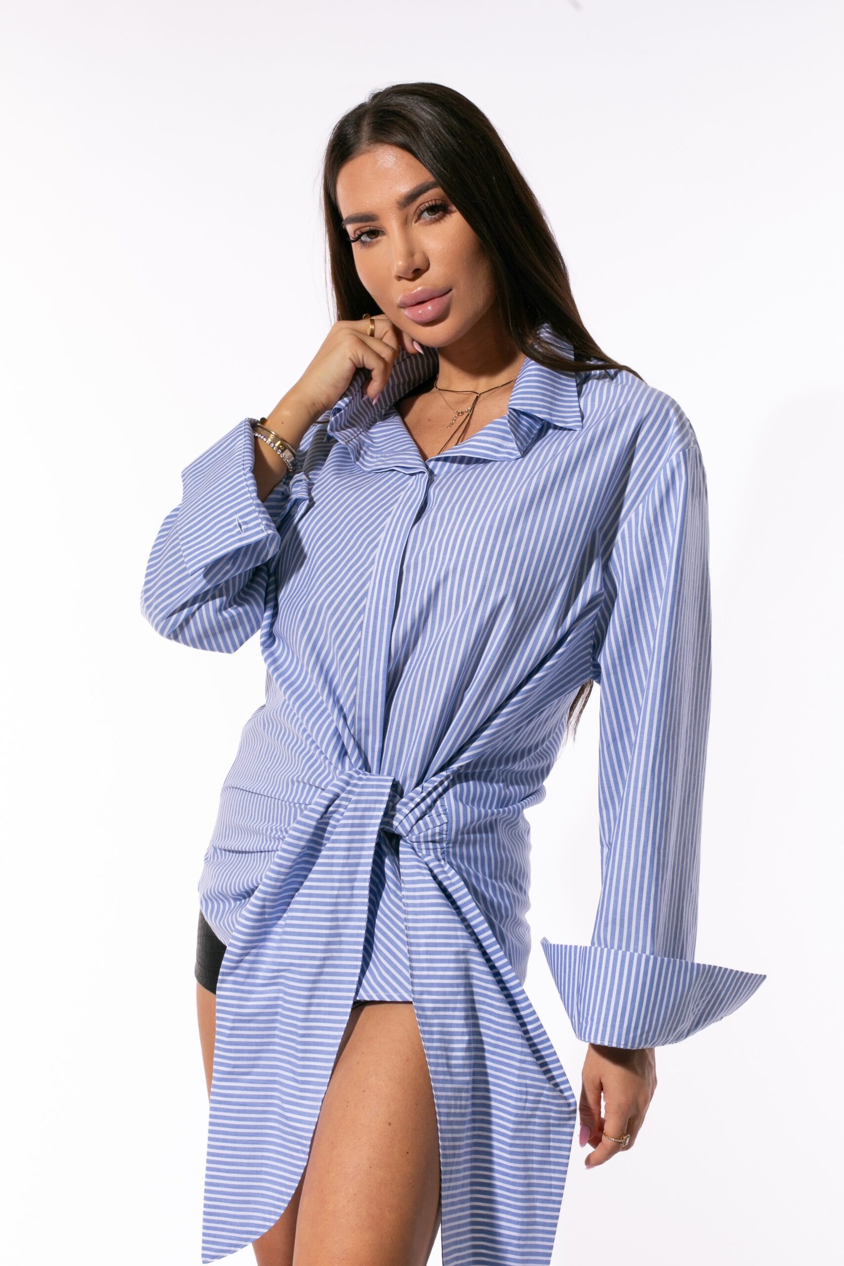 Camasa Design LIine Blue