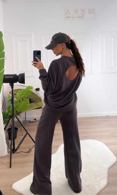 Home 13 IMG 1023